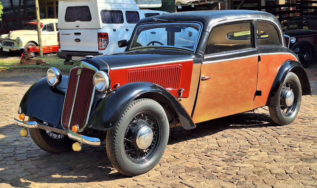 DKW – Ongeluk in motor van hout